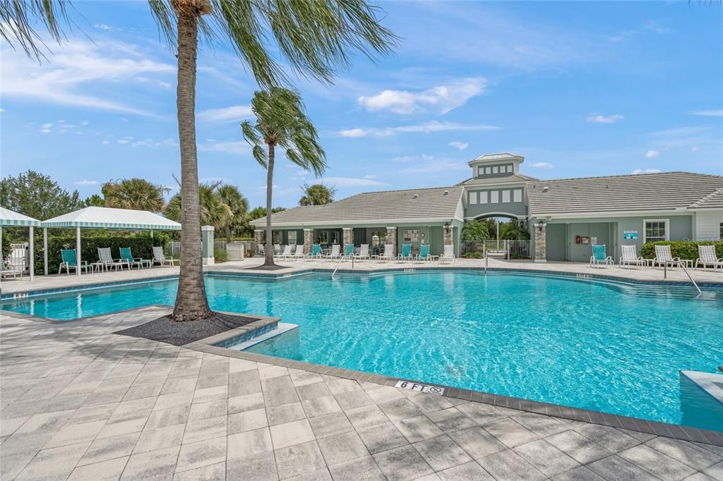 Activo con contrato: $369,900 (2 camas, 2 baños, 1525 Pies cuadrados)