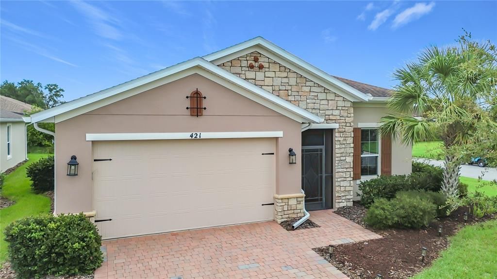 Active With Contract: $360,000 (2 beds, 2 baths, 1705 Square Feet)
