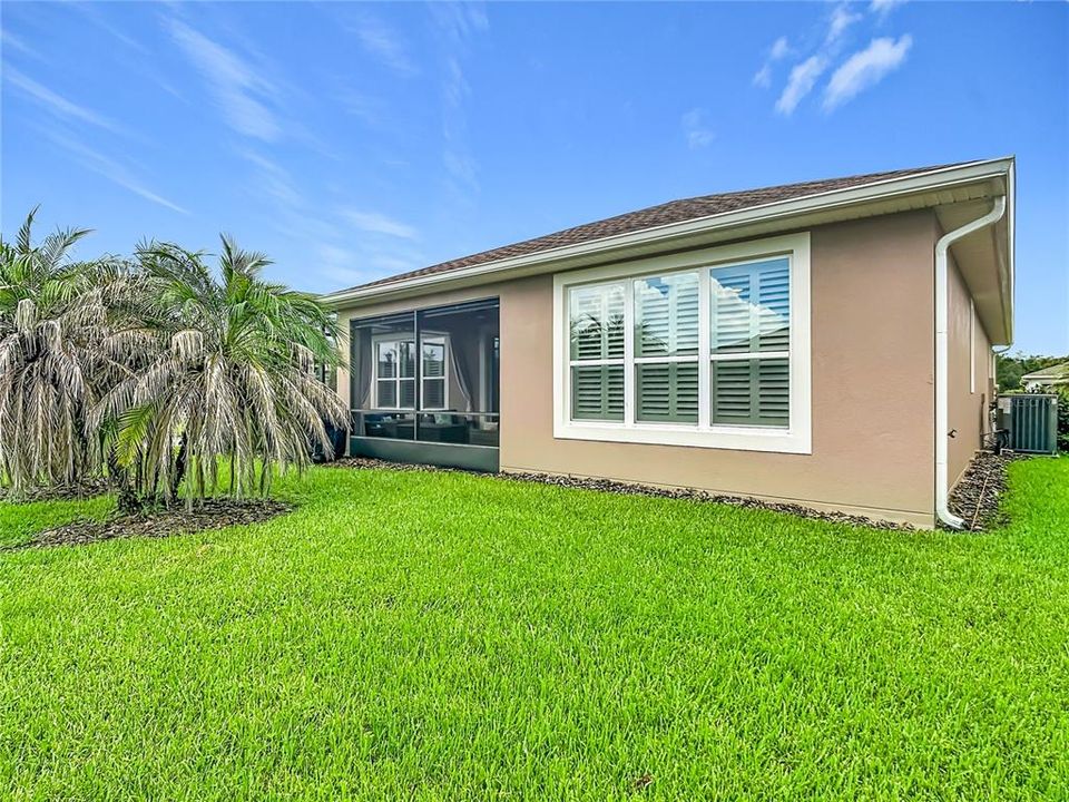 Active With Contract: $360,000 (2 beds, 2 baths, 1705 Square Feet)