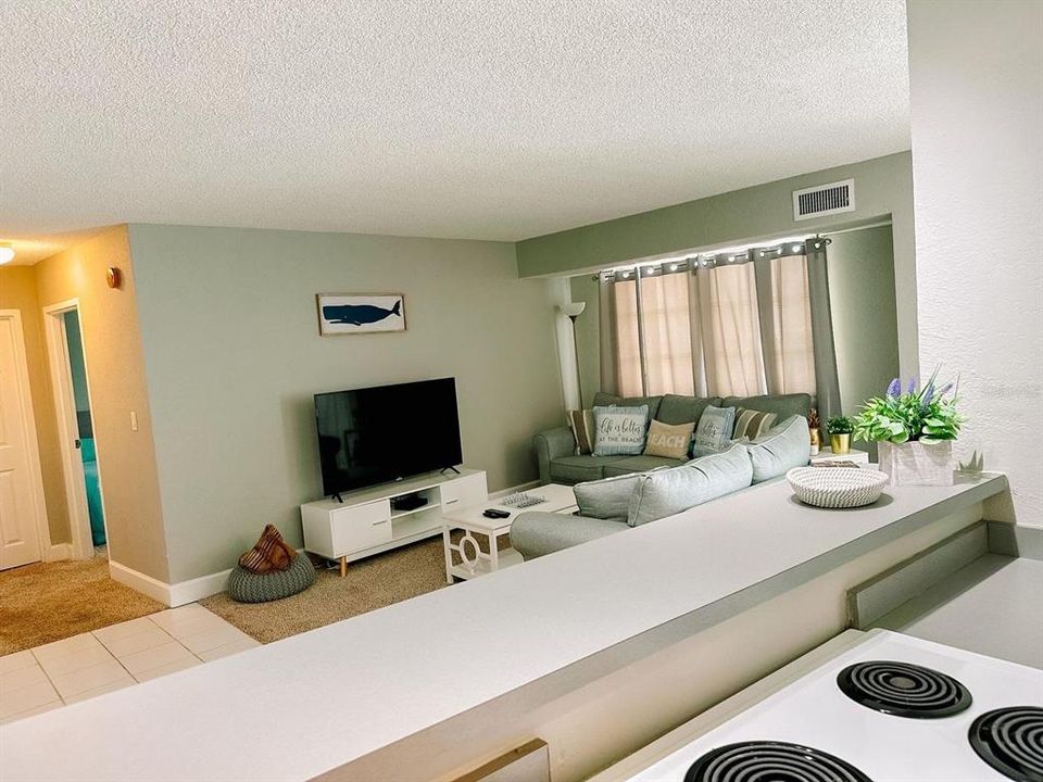 En Venta: $77,000 (1 camas, 1 baños, 708 Pies cuadrados)