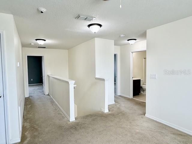 В аренду: $2,395 (4 спален, 2 ванн, 2508 Квадратных фут)