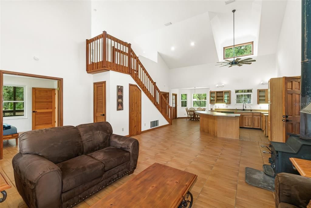 En Venta: $599,000 (3 camas, 1 baños, 1657 Pies cuadrados)