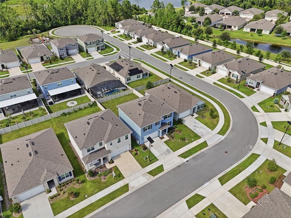 На продажу: $530,000 (5 спален, 3 ванн, 2601 Квадратных фут)