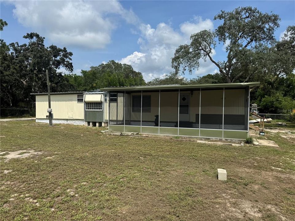 En Venta: $129,900 (2 camas, 1 baños, 720 Pies cuadrados)