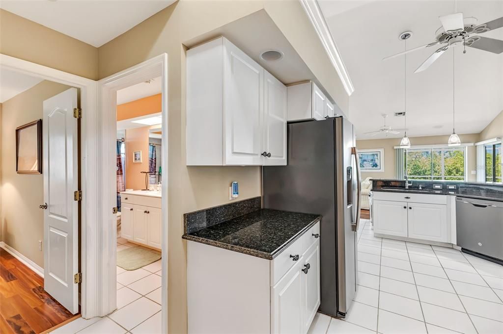 For Sale: $690,000 (3 beds, 2 baths, 2088 Square Feet)