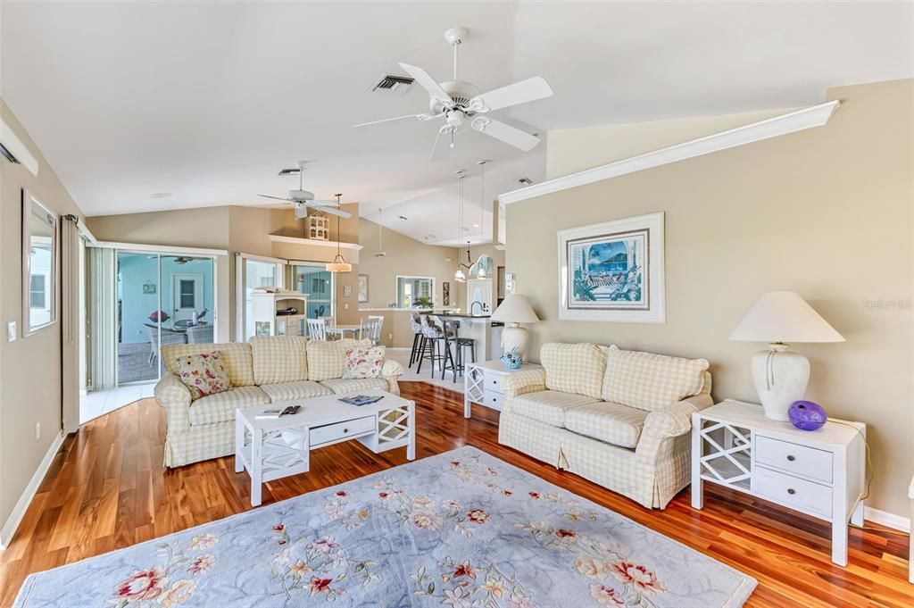 For Sale: $690,000 (3 beds, 2 baths, 2088 Square Feet)