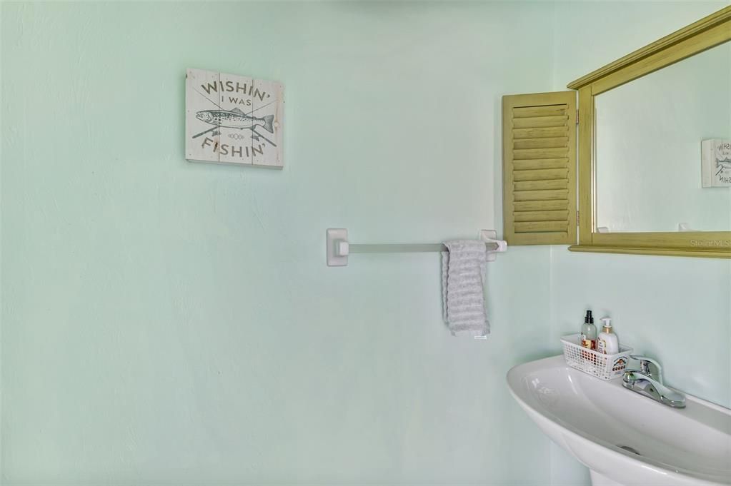 For Sale: $690,000 (3 beds, 2 baths, 2088 Square Feet)