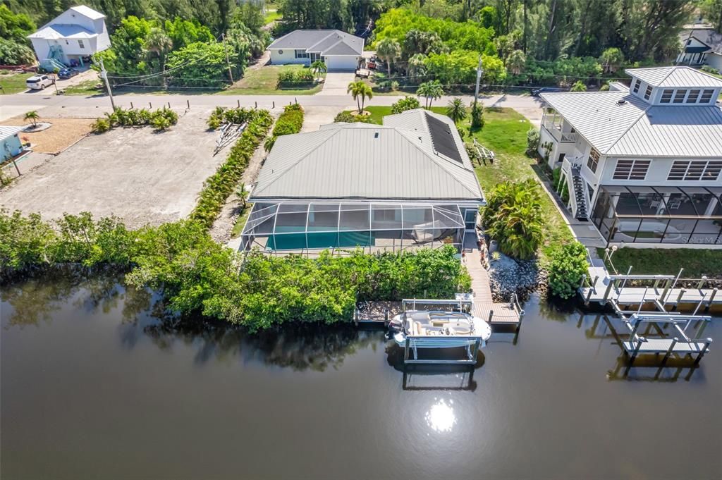 For Sale: $690,000 (3 beds, 2 baths, 2088 Square Feet)