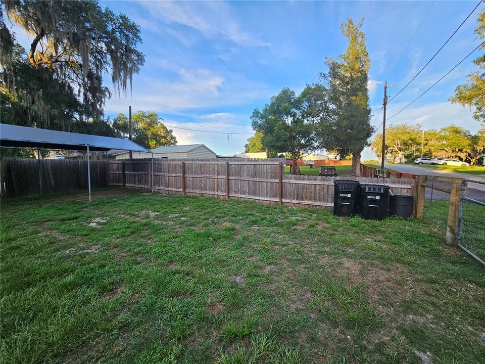 For Sale: $225,000 (3 beds, 2 baths, 1186 Square Feet)