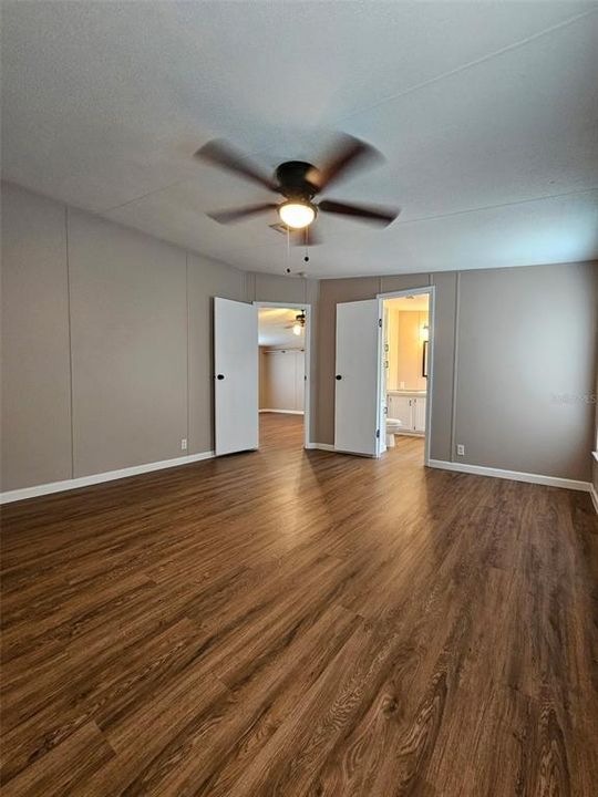 For Sale: $225,000 (3 beds, 2 baths, 1186 Square Feet)