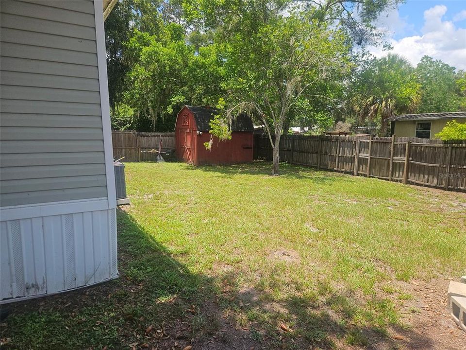 For Sale: $225,000 (3 beds, 2 baths, 1186 Square Feet)
