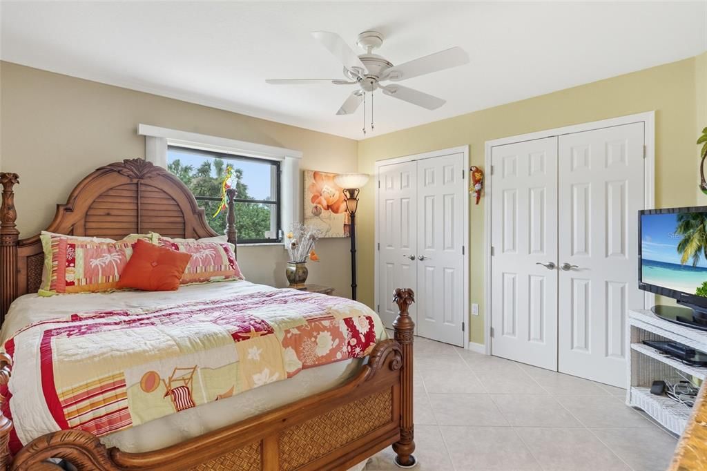 For Sale: $650,000 (3 beds, 2 baths, 2154 Square Feet)