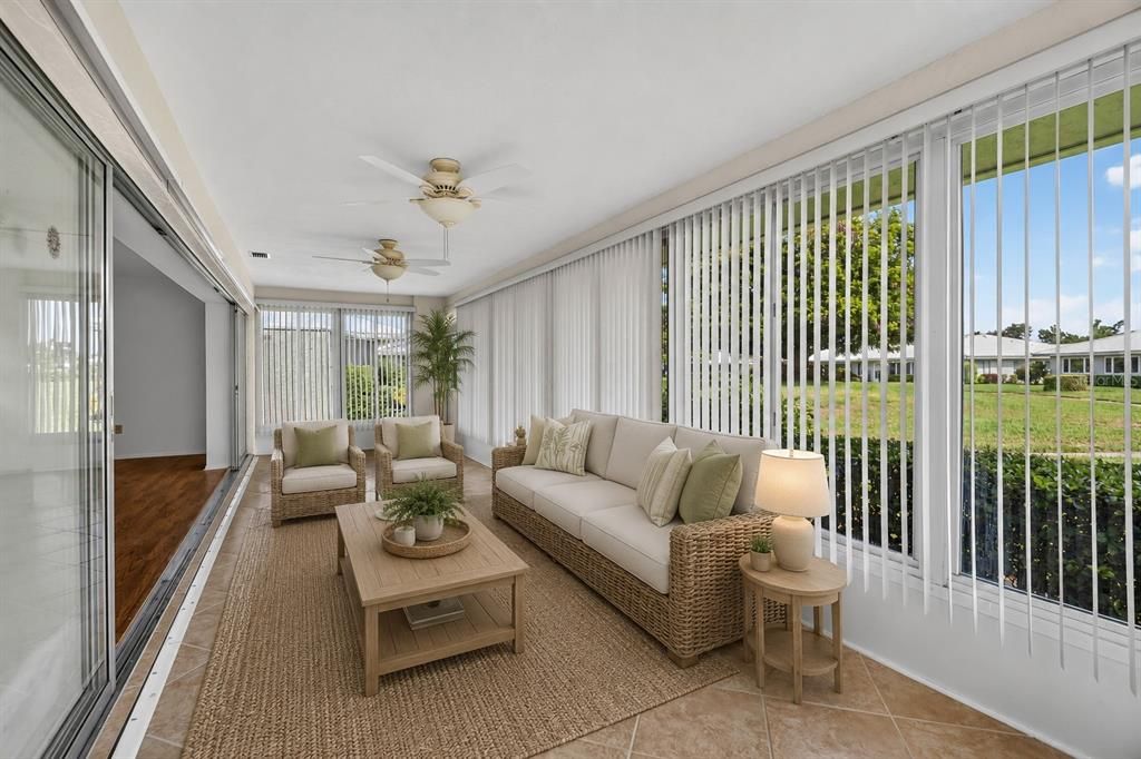 For Sale: $265,000 (2 beds, 2 baths, 1913 Square Feet)
