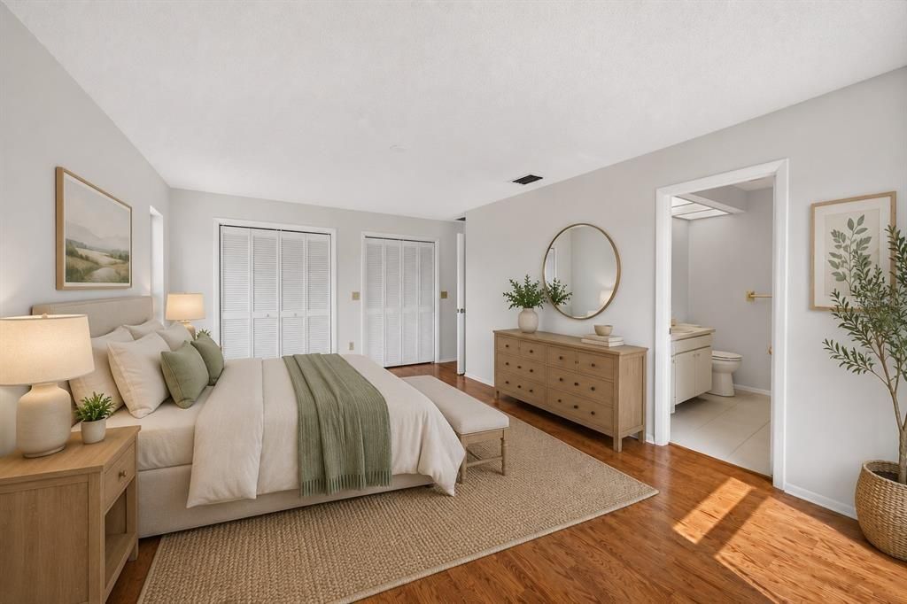 For Sale: $265,000 (2 beds, 2 baths, 1913 Square Feet)