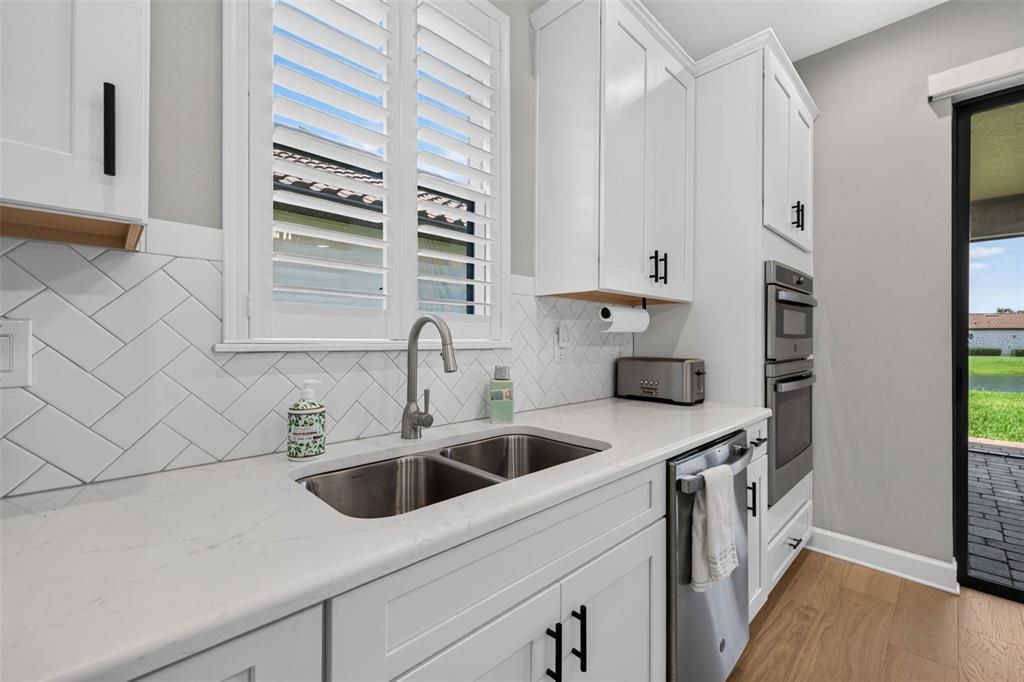 En Venta: $759,000 (3 camas, 3 baños, 2295 Pies cuadrados)