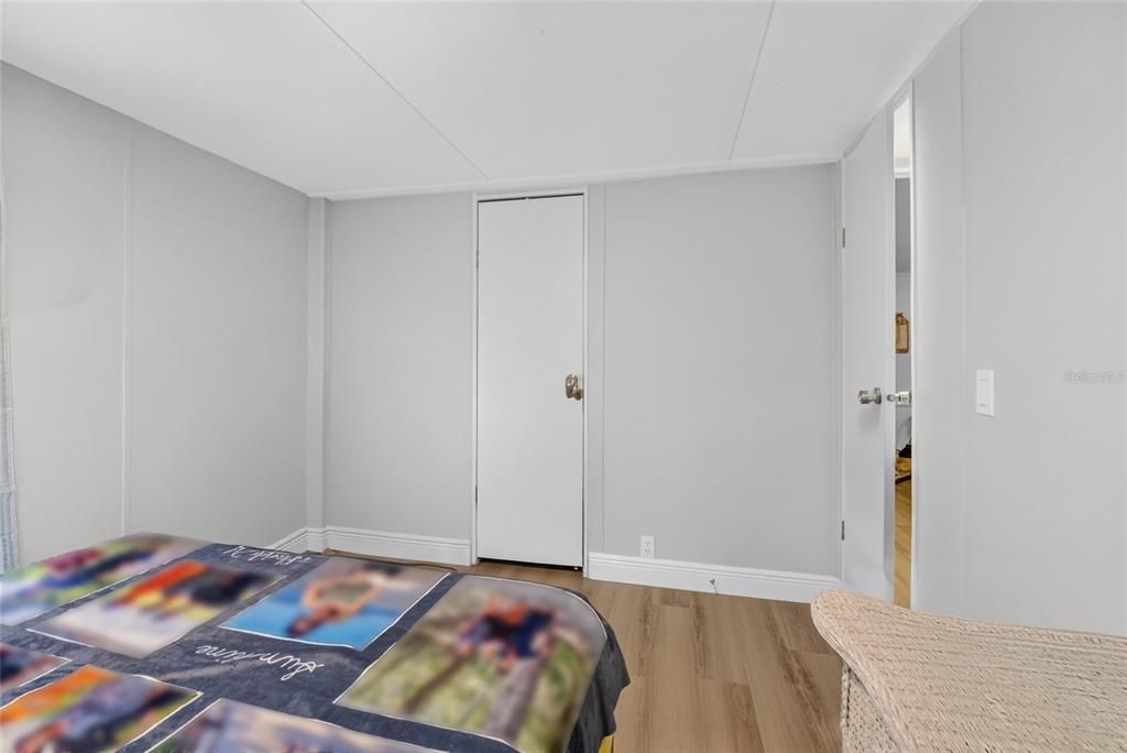На продажу: $199,900 (3 спален, 2 ванн, 1530 Квадратных фут)