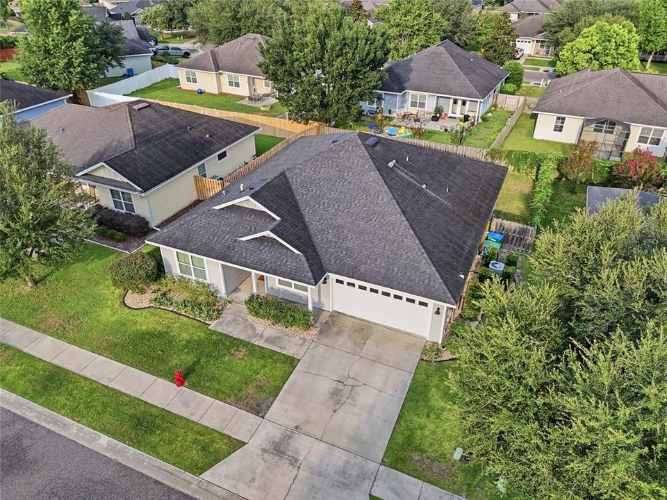 На продажу: $329,000 (4 спален, 2 ванн, 1787 Квадратных фут)