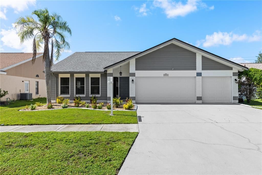 For Sale: $540,000 (3 beds, 2 baths, 2039 Square Feet)
