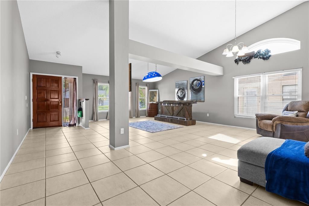 For Sale: $540,000 (3 beds, 2 baths, 2039 Square Feet)