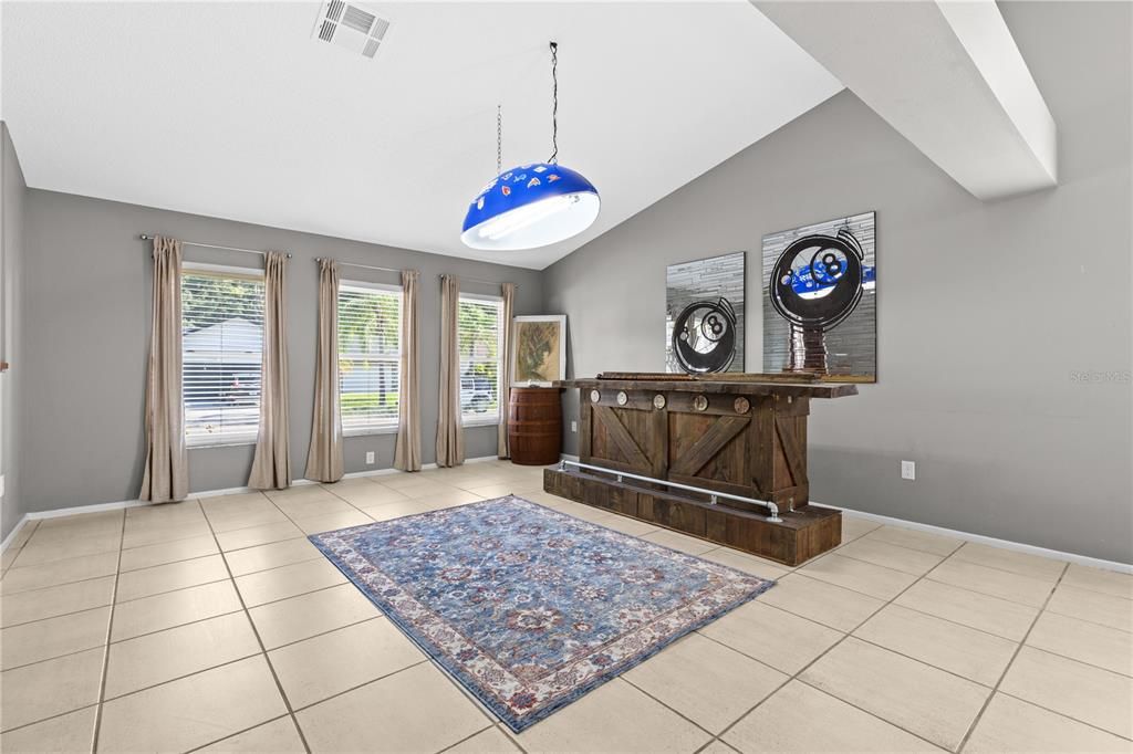 For Sale: $540,000 (3 beds, 2 baths, 2039 Square Feet)
