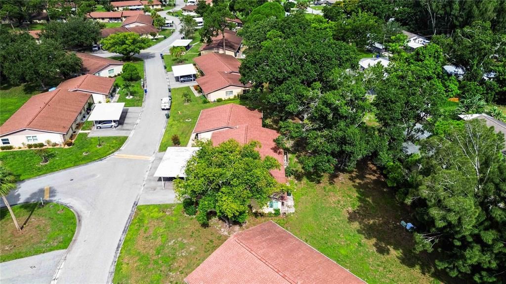 For Sale: $200,000 (2 beds, 2 baths, 1258 Square Feet)
