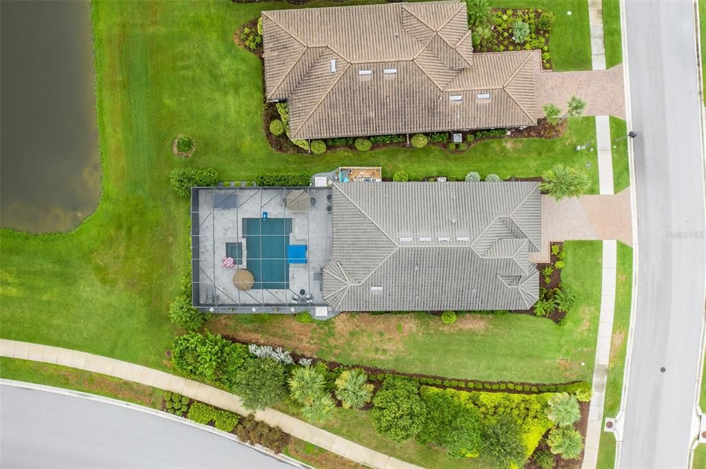 На продажу: $695,000 (2 спален, 2 ванн, 1903 Квадратных фут)