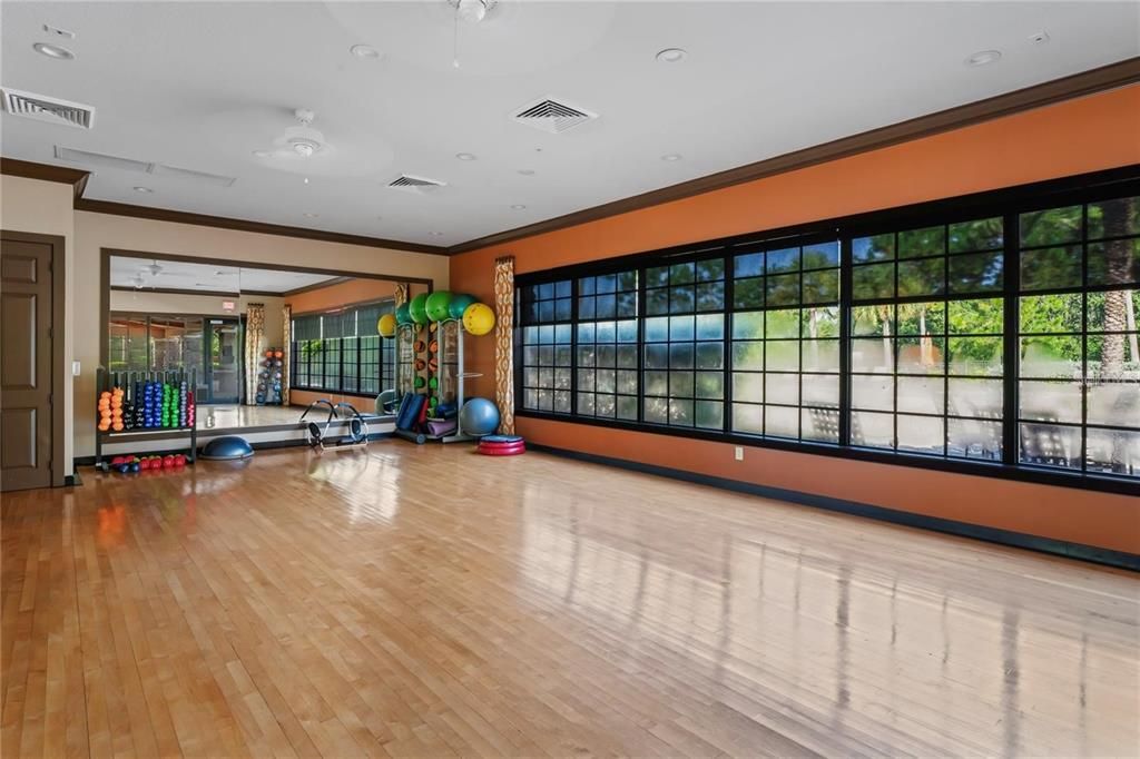 На продажу: $695,000 (2 спален, 2 ванн, 1903 Квадратных фут)