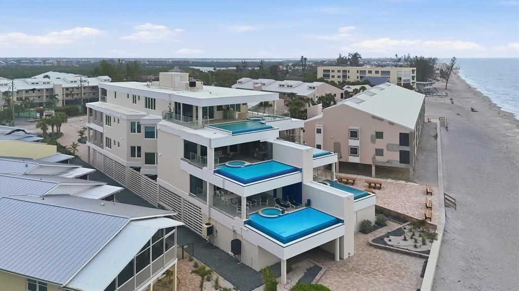 На продажу: $2,200,000 (3 спален, 3 ванн, 2905 Квадратных фут)