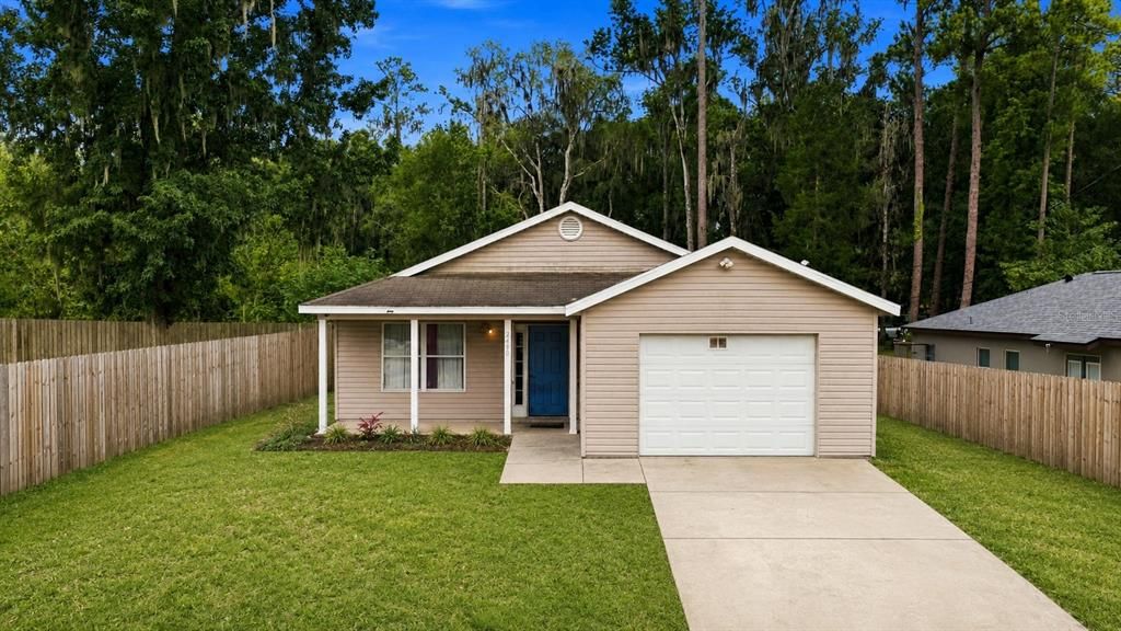 На продажу: $149,500 (2 спален, 2 ванн, 1162 Квадратных фут)