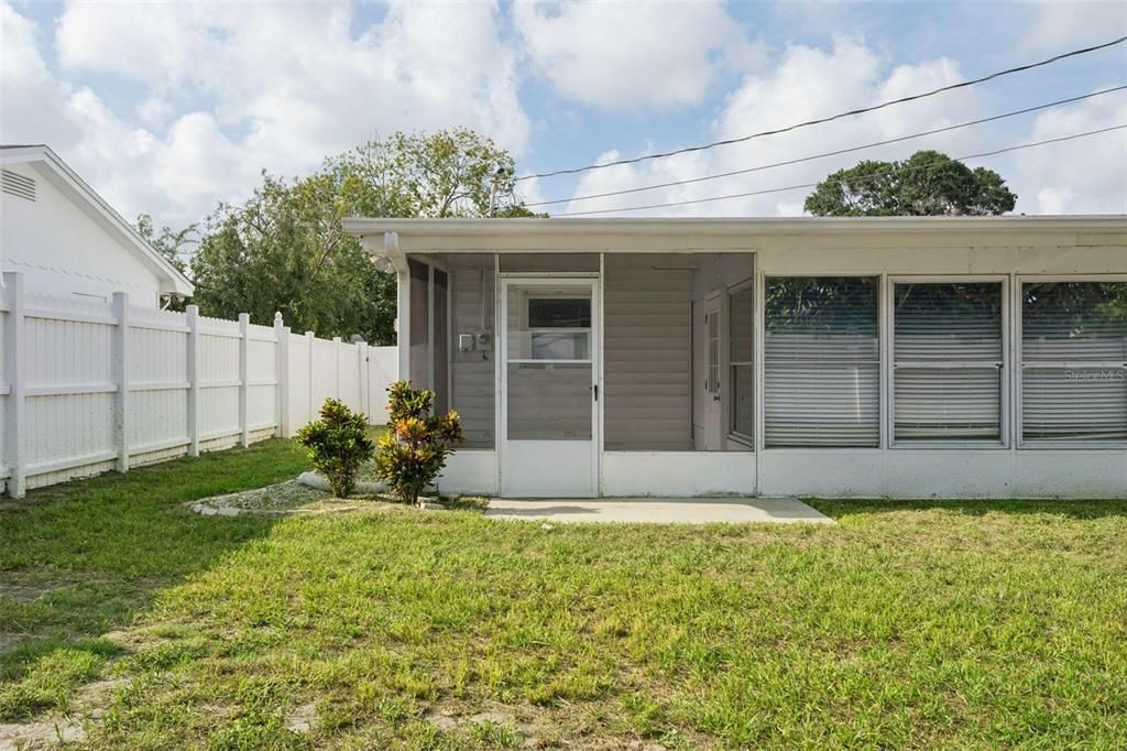 На продажу: $459,900 (3 спален, 2 ванн, 1172 Квадратных фут)