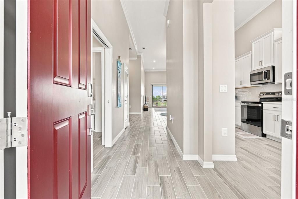 For Sale: $250,000 (2 beds, 2 baths, 1616 Square Feet)