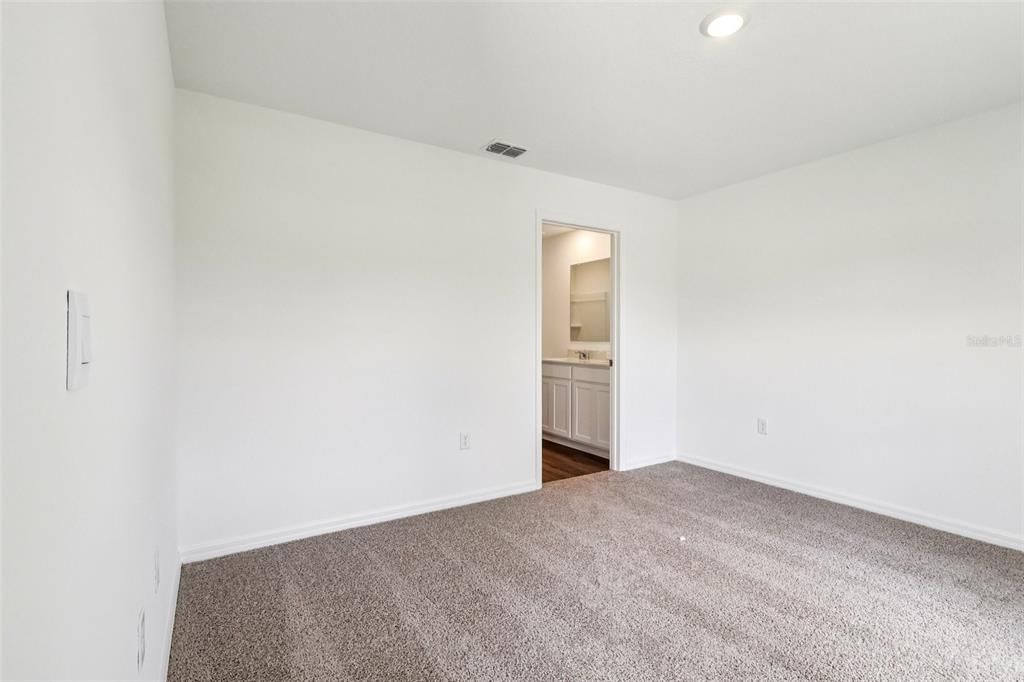 En Venta: $241,990 (3 camas, 2 baños, 1223 Pies cuadrados)