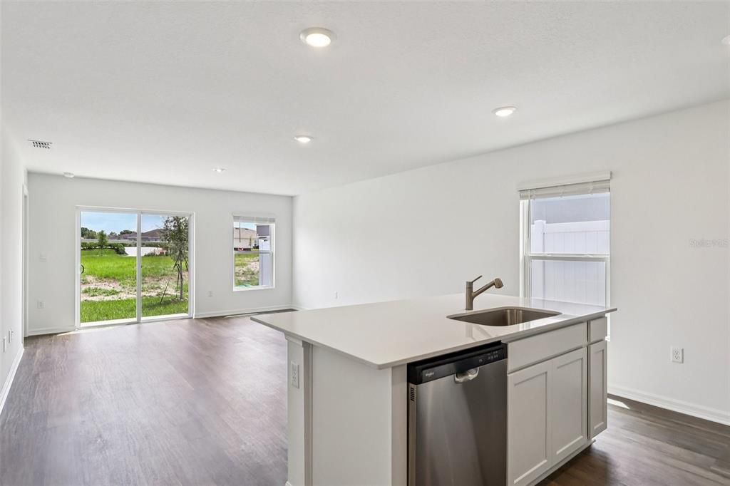 En Venta: $241,990 (3 camas, 2 baños, 1223 Pies cuadrados)