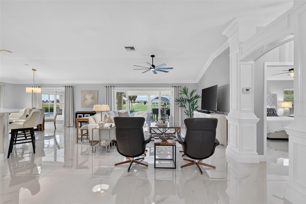 En Venta: $875,000 (3 camas, 2 baños, 2128 Pies cuadrados)