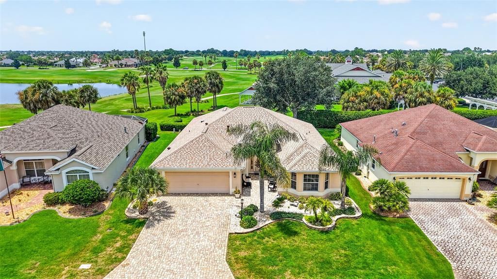 En Venta: $875,000 (3 camas, 2 baños, 2128 Pies cuadrados)