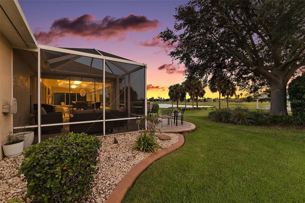En Venta: $875,000 (3 camas, 2 baños, 2128 Pies cuadrados)