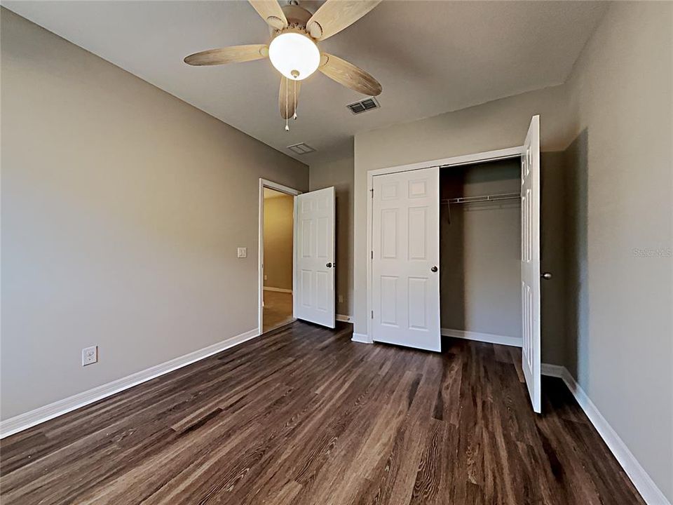 В аренду: $2,460 (4 спален, 2 ванн, 1860 Квадратных фут)