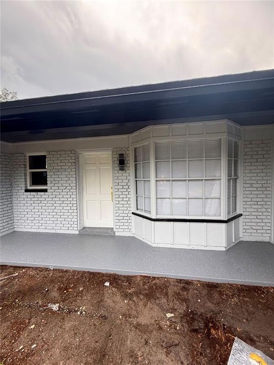Activo con contrato: $560,000 (4 camas, 3 baños, 1664 Pies cuadrados)
