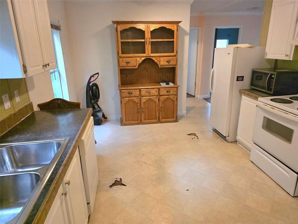 На продажу: $125,000 (3 спален, 2 ванн, 1056 Квадратных фут)