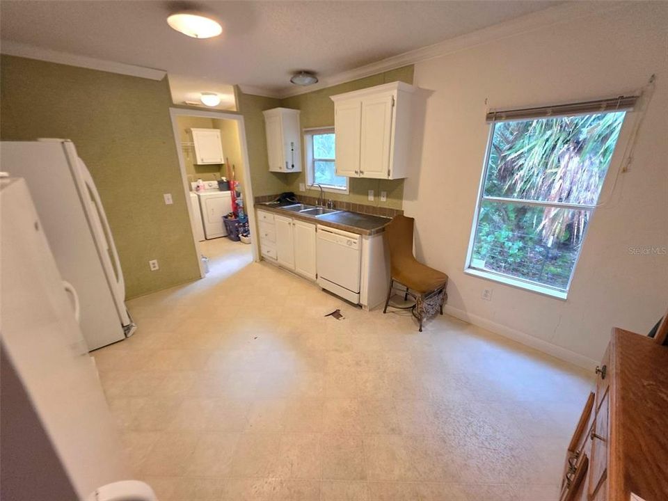На продажу: $125,000 (3 спален, 2 ванн, 1056 Квадратных фут)