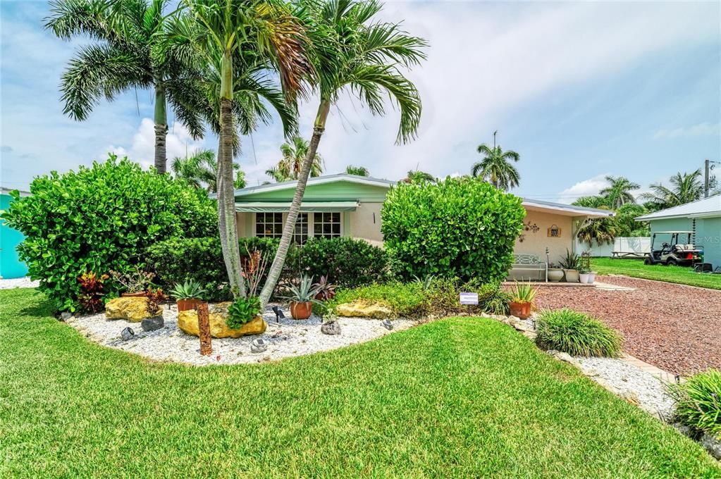 En Venta: $849,000 (3 camas, 2 baños, 1702 Pies cuadrados)