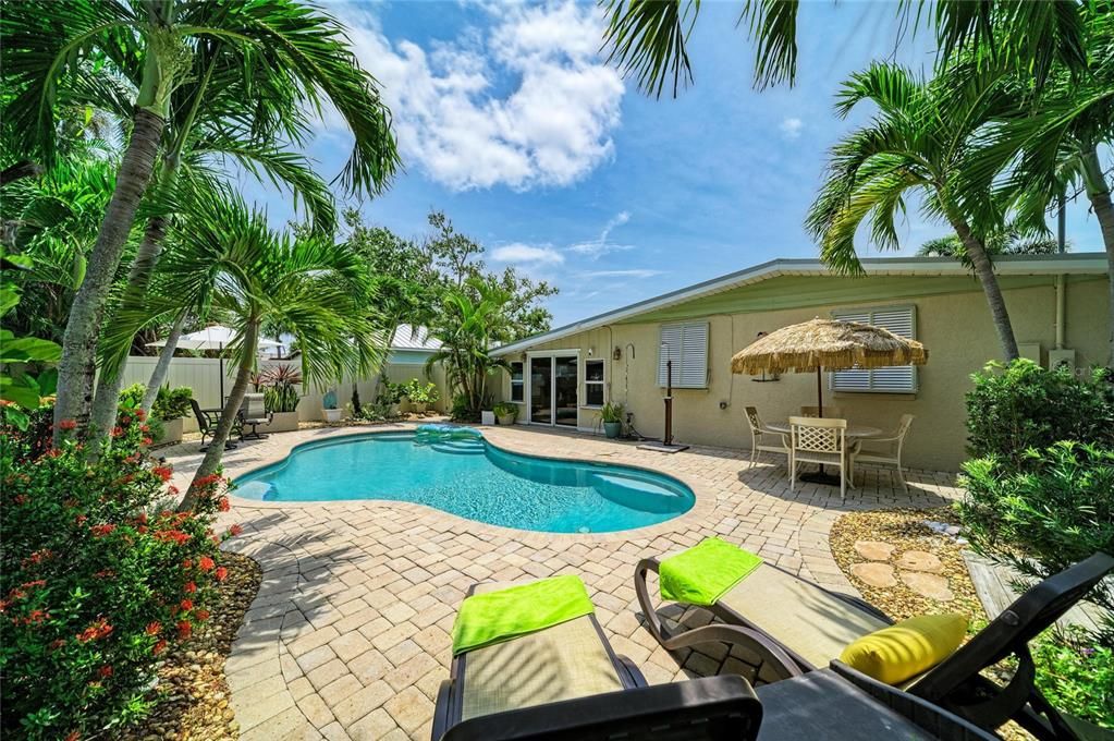 En Venta: $849,000 (3 camas, 2 baños, 1702 Pies cuadrados)