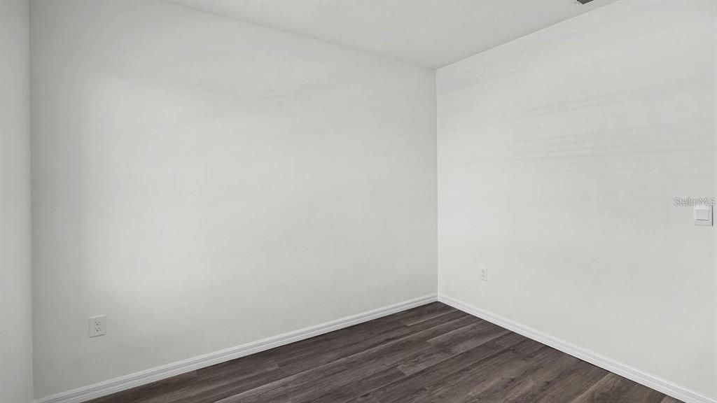 For Rent: $1,900 (3 beds, 2 baths, 1593 Square Feet)