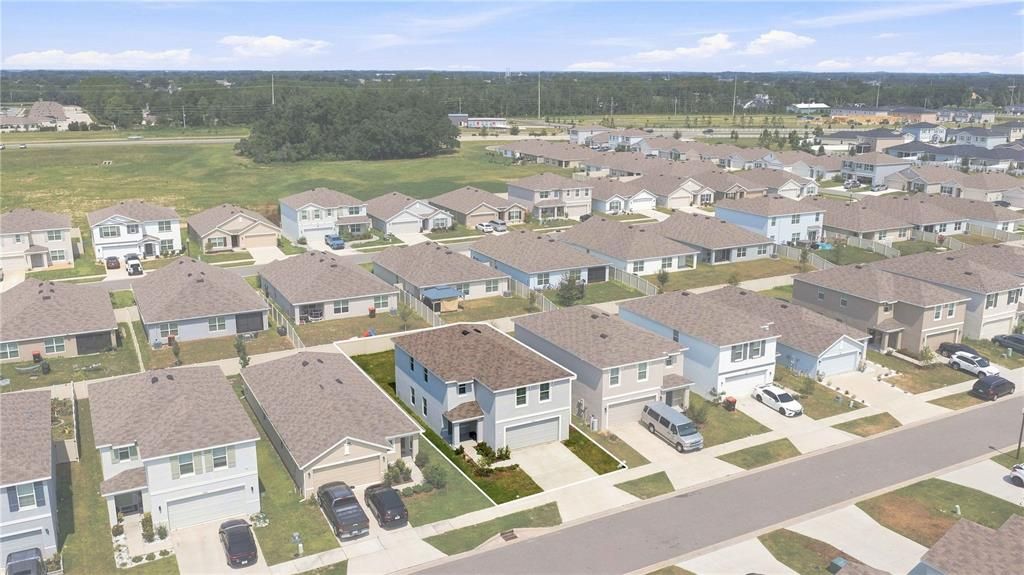 На продажу: $295,000 (4 спален, 2 ванн, 2325 Квадратных фут)