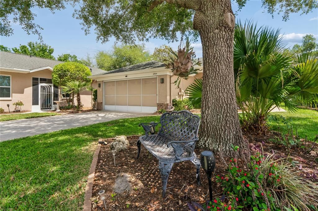 For Sale: $349,000 (2 beds, 2 baths, 1720 Square Feet)