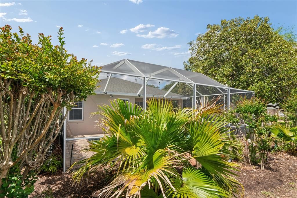 For Sale: $349,000 (2 beds, 2 baths, 1720 Square Feet)