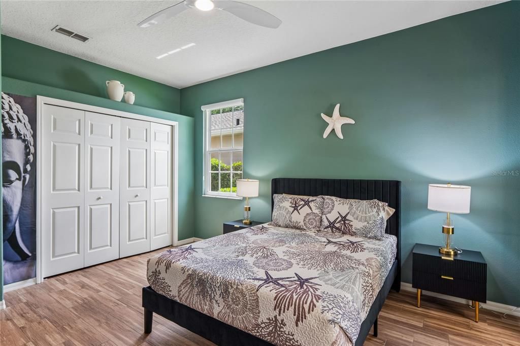For Sale: $349,000 (2 beds, 2 baths, 1720 Square Feet)