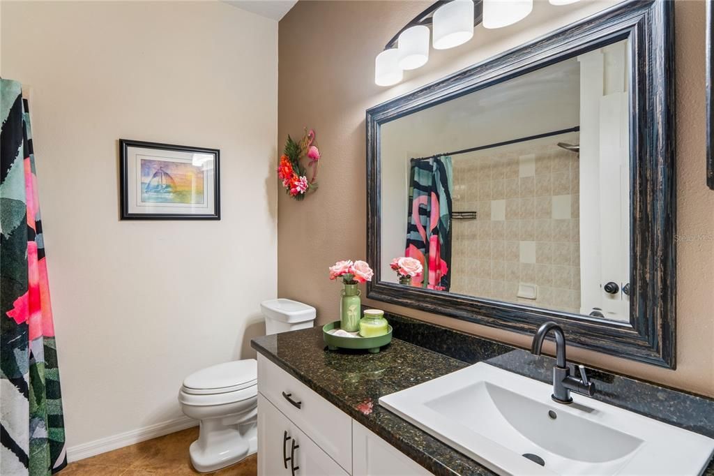 For Sale: $349,000 (2 beds, 2 baths, 1720 Square Feet)
