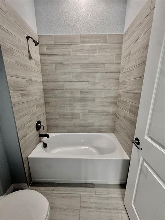 В аренду: $8,000 (4 спален, 3 ванн, 2744 Квадратных фут)
