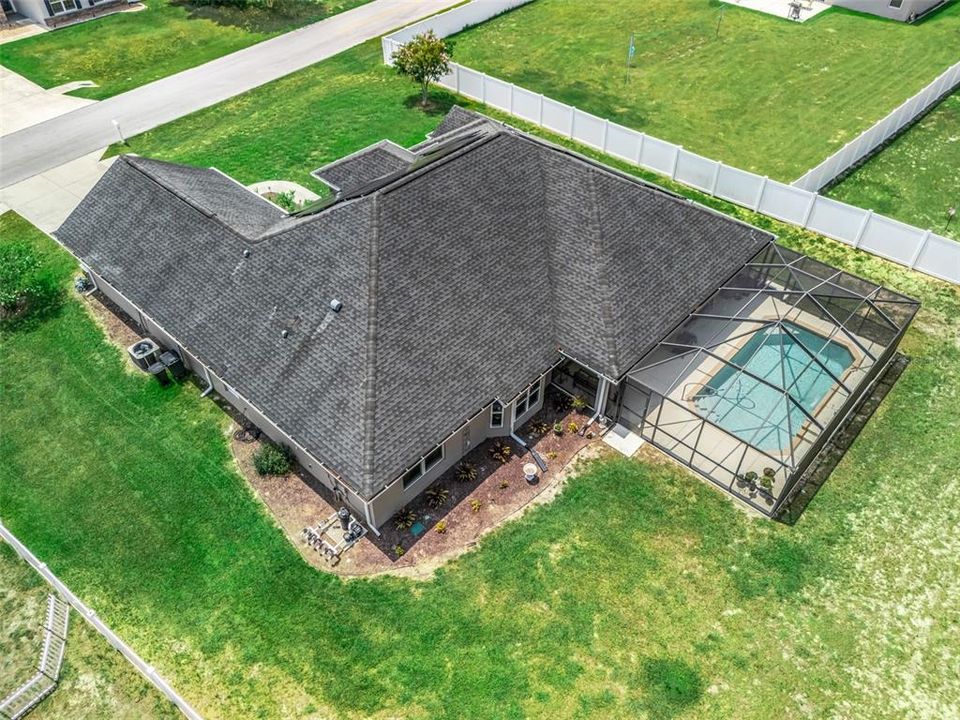 На продажу: $449,999 (4 спален, 2 ванн, 2448 Квадратных фут)